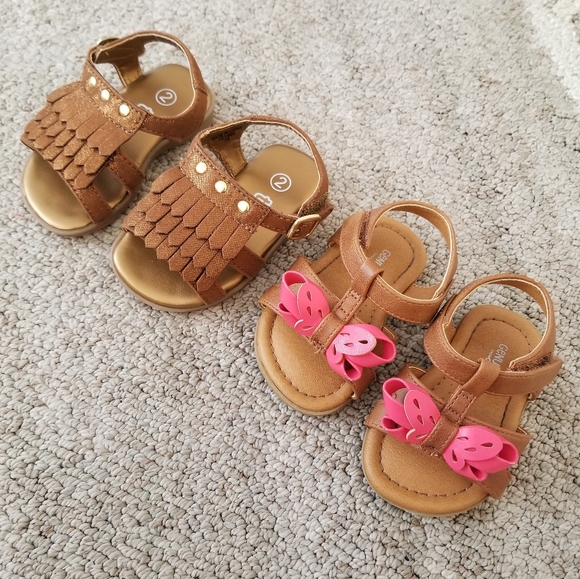 infant sandals size 2
